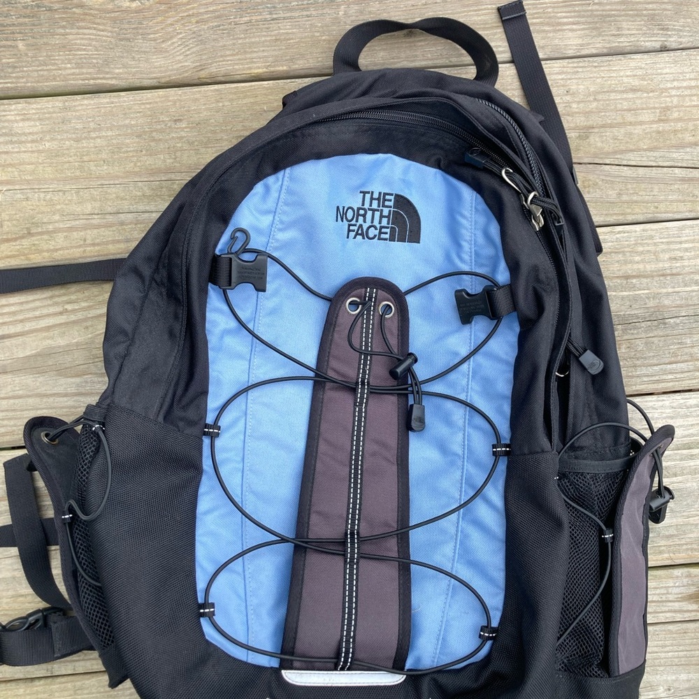 The North Face ‘Slingshot’ daypack